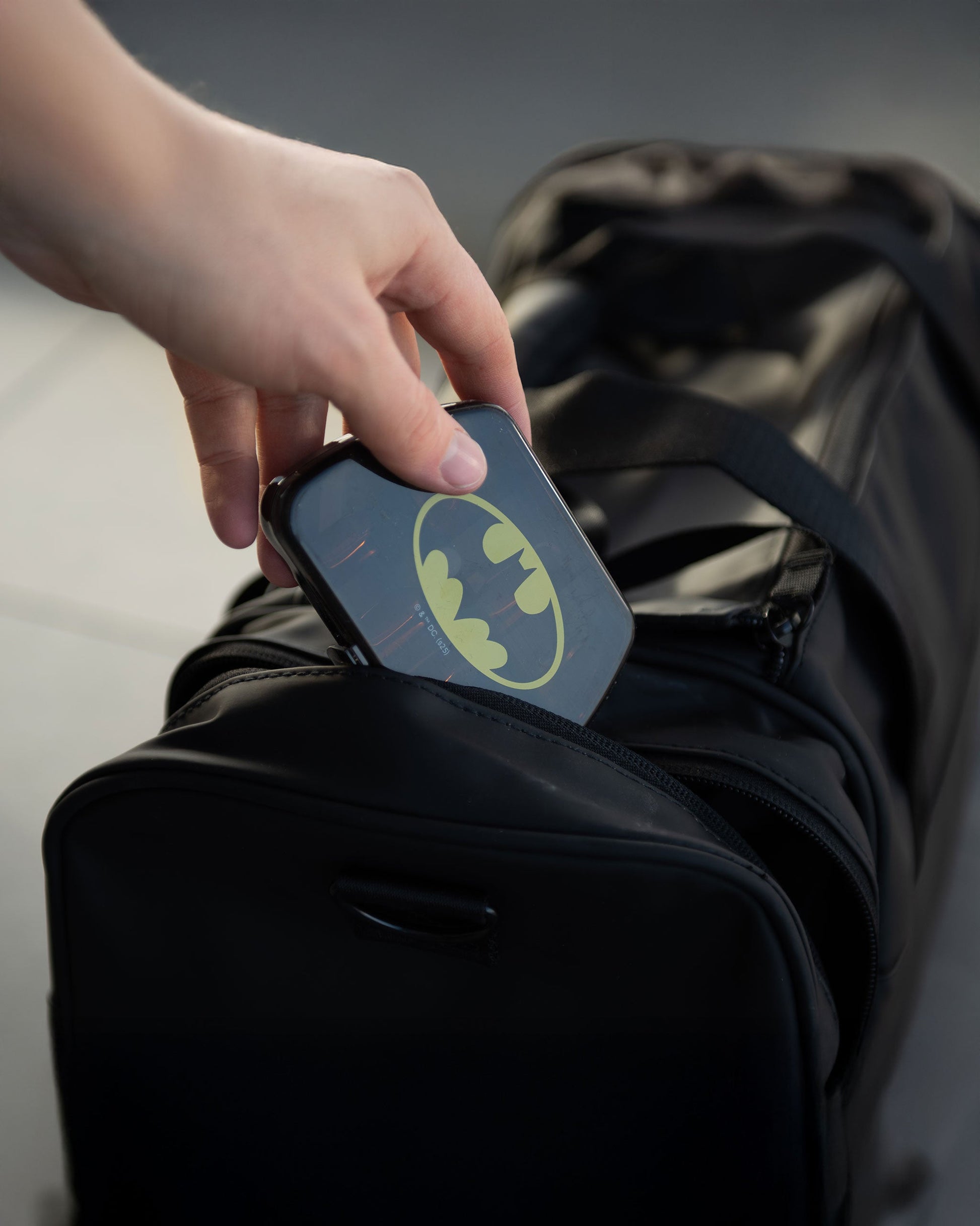 pill-box-7-days-organizer-batman-l6 Smartshake_7-days-PillBox_Organizer_Batman-lifestyle.jpg