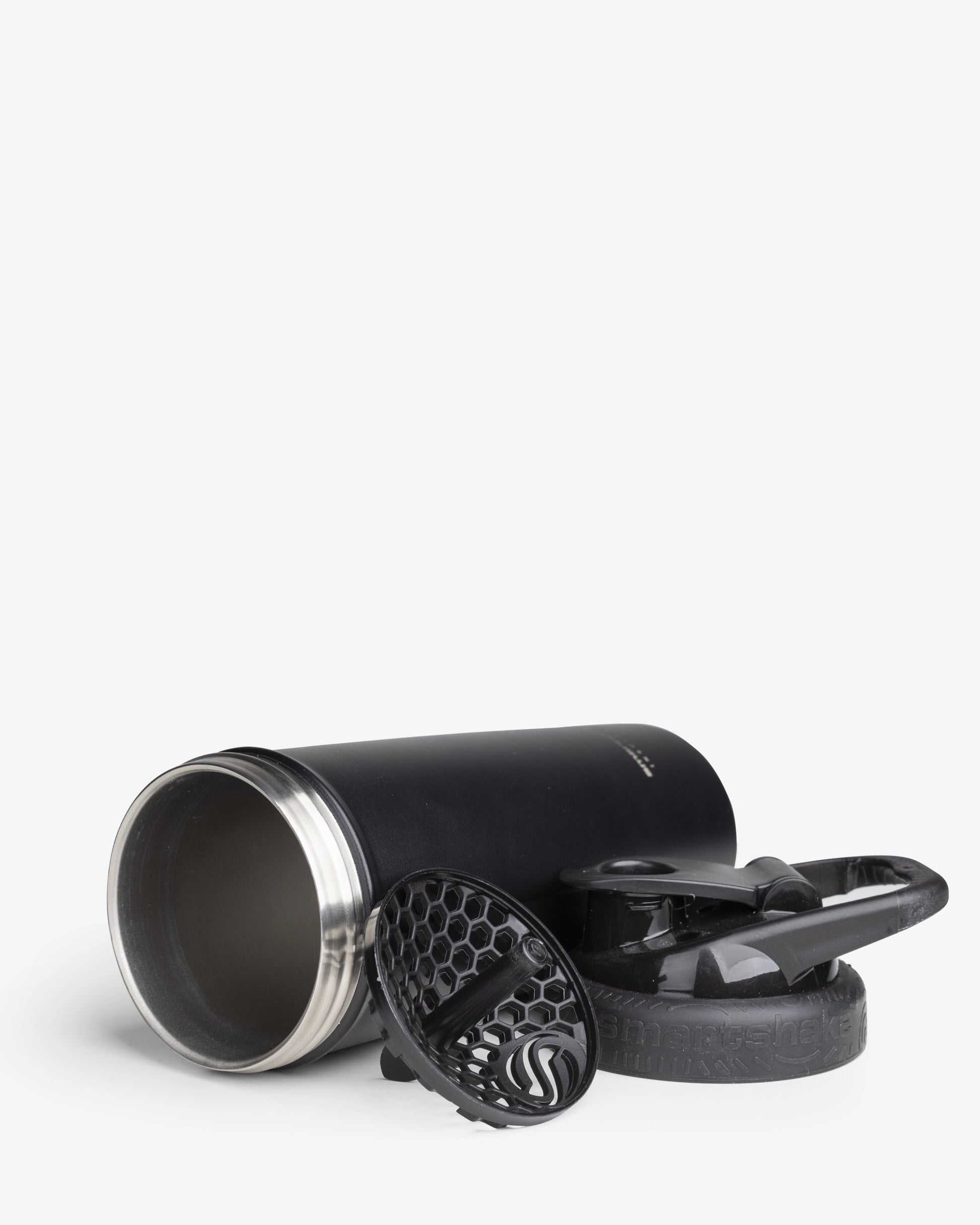 insulated-steel-shaker-black-m2 Smartshake_Insulated_Steel_Black_assambled.jpg