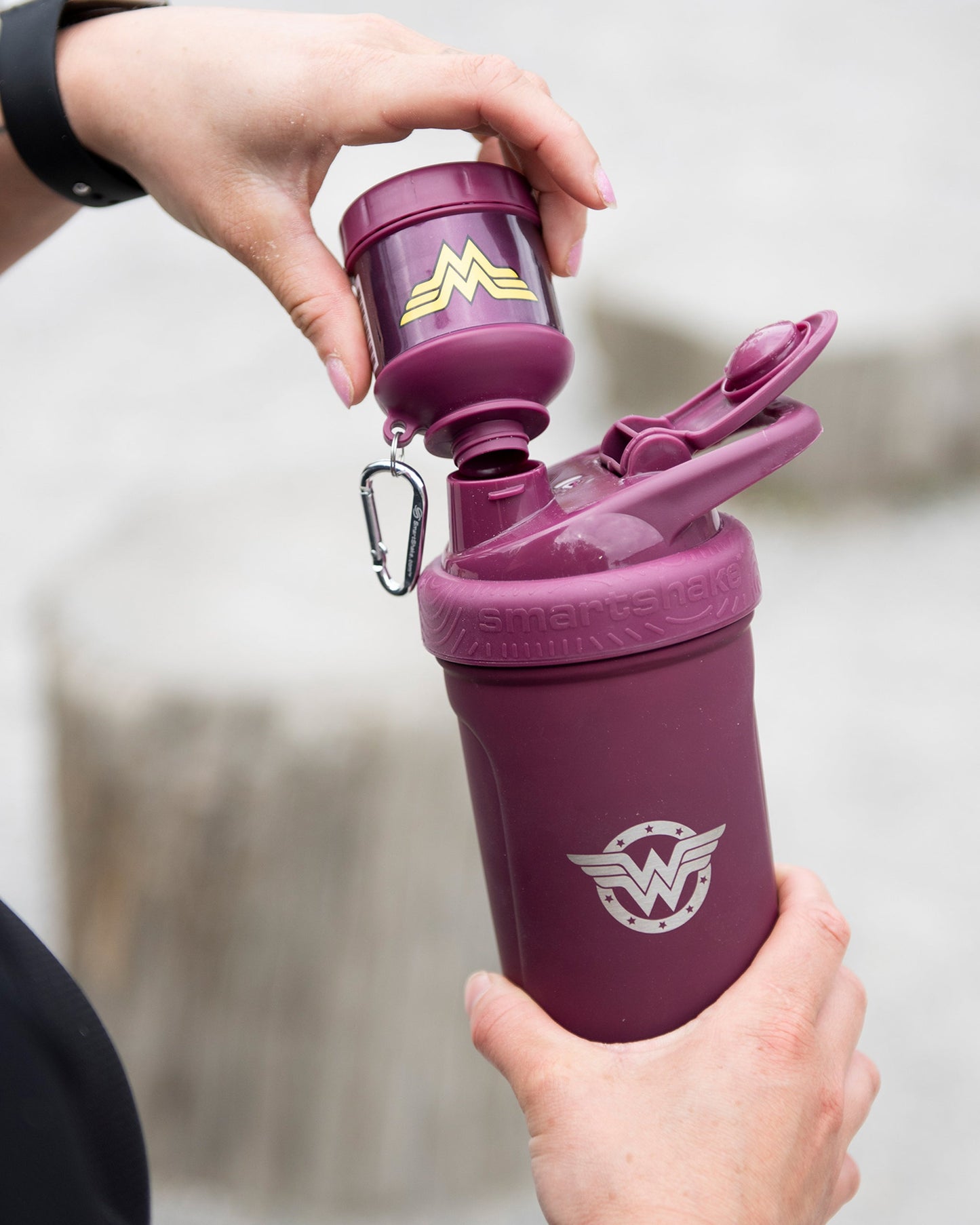 whey2go-funnel-wonder-woman-x1 Smartshake_Whey2Go_Wonderman_Lifestyle.jpg