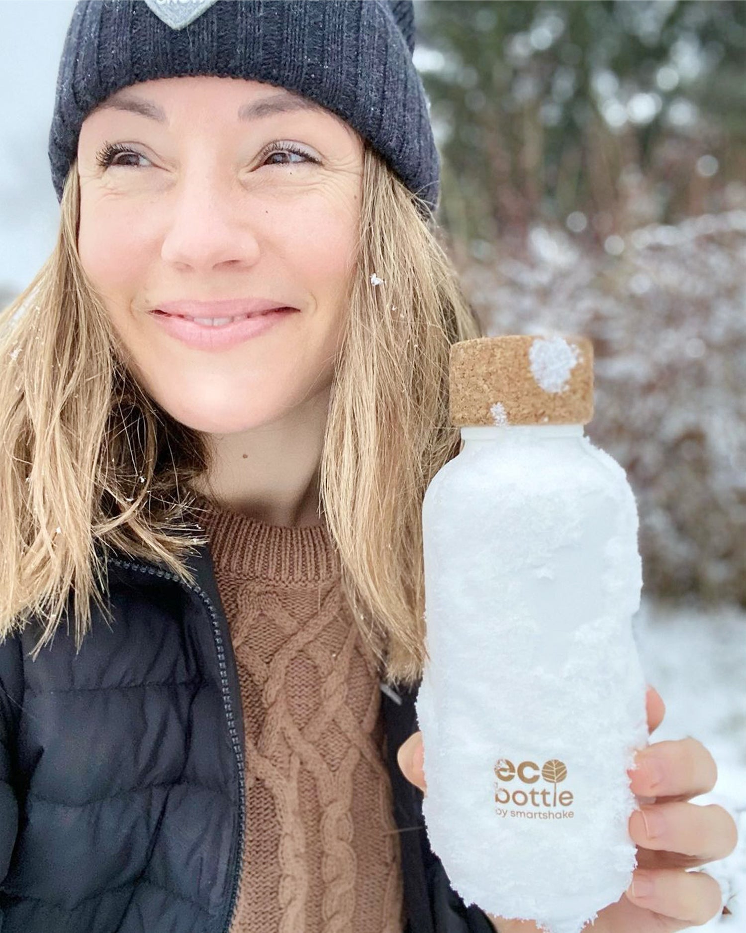 ecobottle-650-white-o0 samrtshake_ecobottle_white_lifestyle.jpg